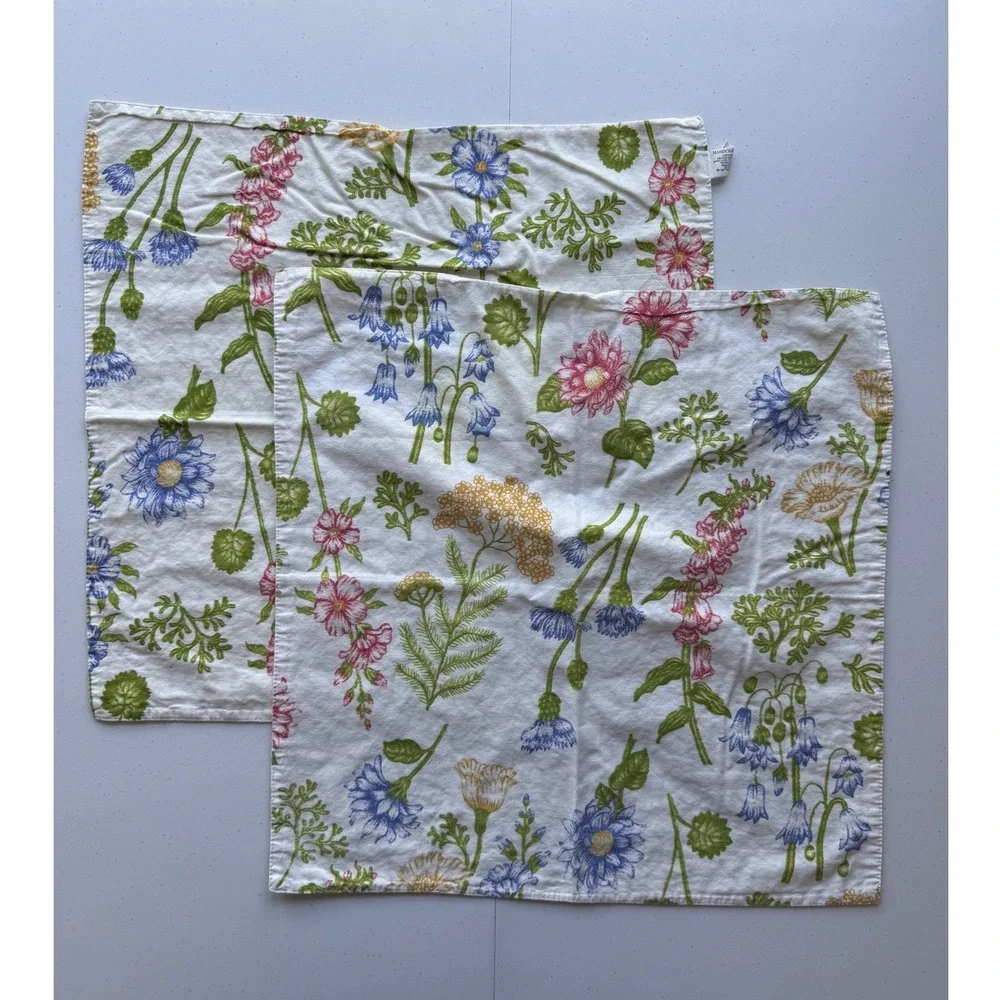 2 Reversible Floral Cloth Napkins C&F Enterprises Handcrafted Cotton Cottagecore